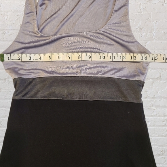 EXPRESS ❤4/$18 Shiny Silver Gray & Black Top - Picture 3 of 6
